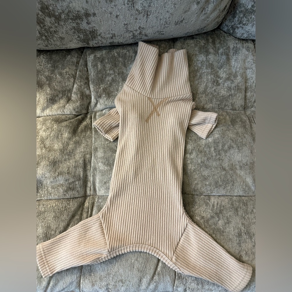 The Furryfolks Soft Ribbed Jumpsuit (Size Large)